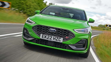 Ford Focus ST 2022 review – tracking