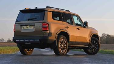 Toyota Land Cruiser – rear