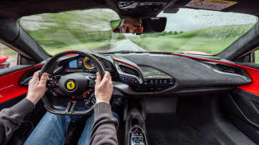 Ferrari SF90 XX Spider – interior