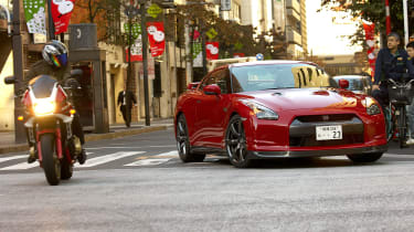 Nissan GT-R