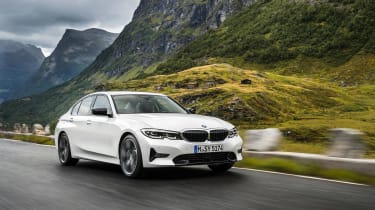 BMW 3-series G20 revealed - Sport front quarter