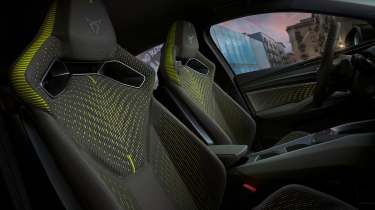 Cupra Raval seats