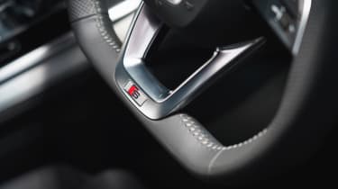 Audi Q8 Vorsprung – steering wheel