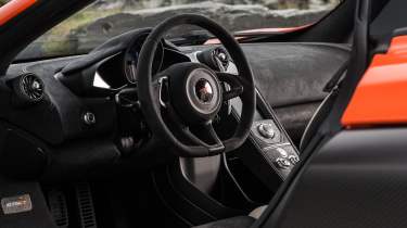 McLaren 675LT interior