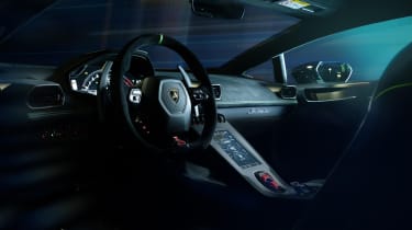 Lamborghini Huracán STO SC 10° Anniversario – interior
