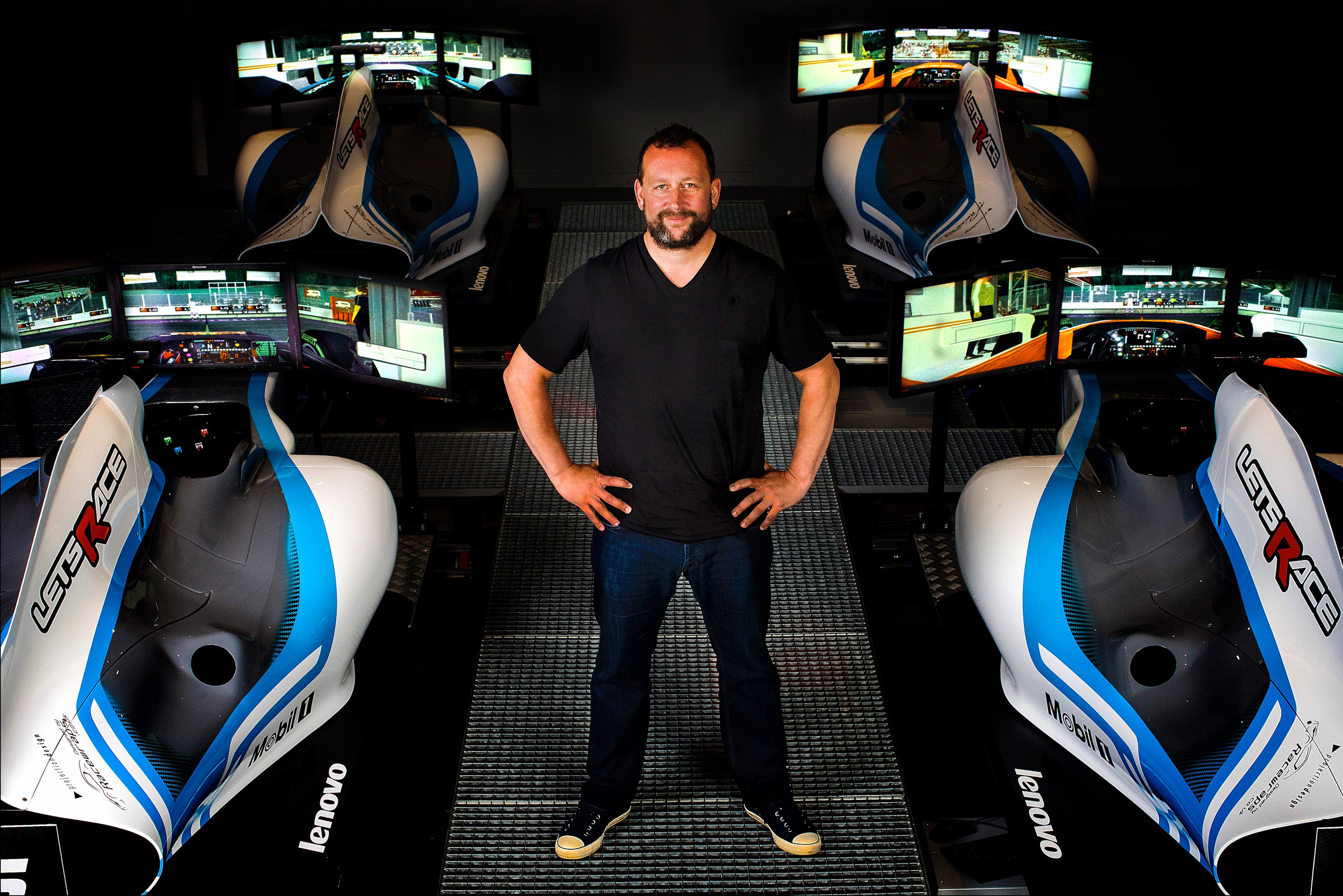 Virtual racing goes professional with new eSPORTS+CARS team evo