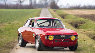 Alfa Romeo Giulia Sprint GTA - Front