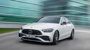 Mercedes-AMG C43 – tracking