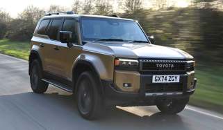 Toyota Land Cruiser – front
