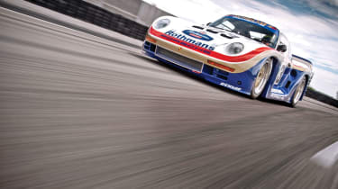 Porsche 961 front driving