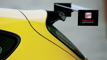 BTCC rear wing changes