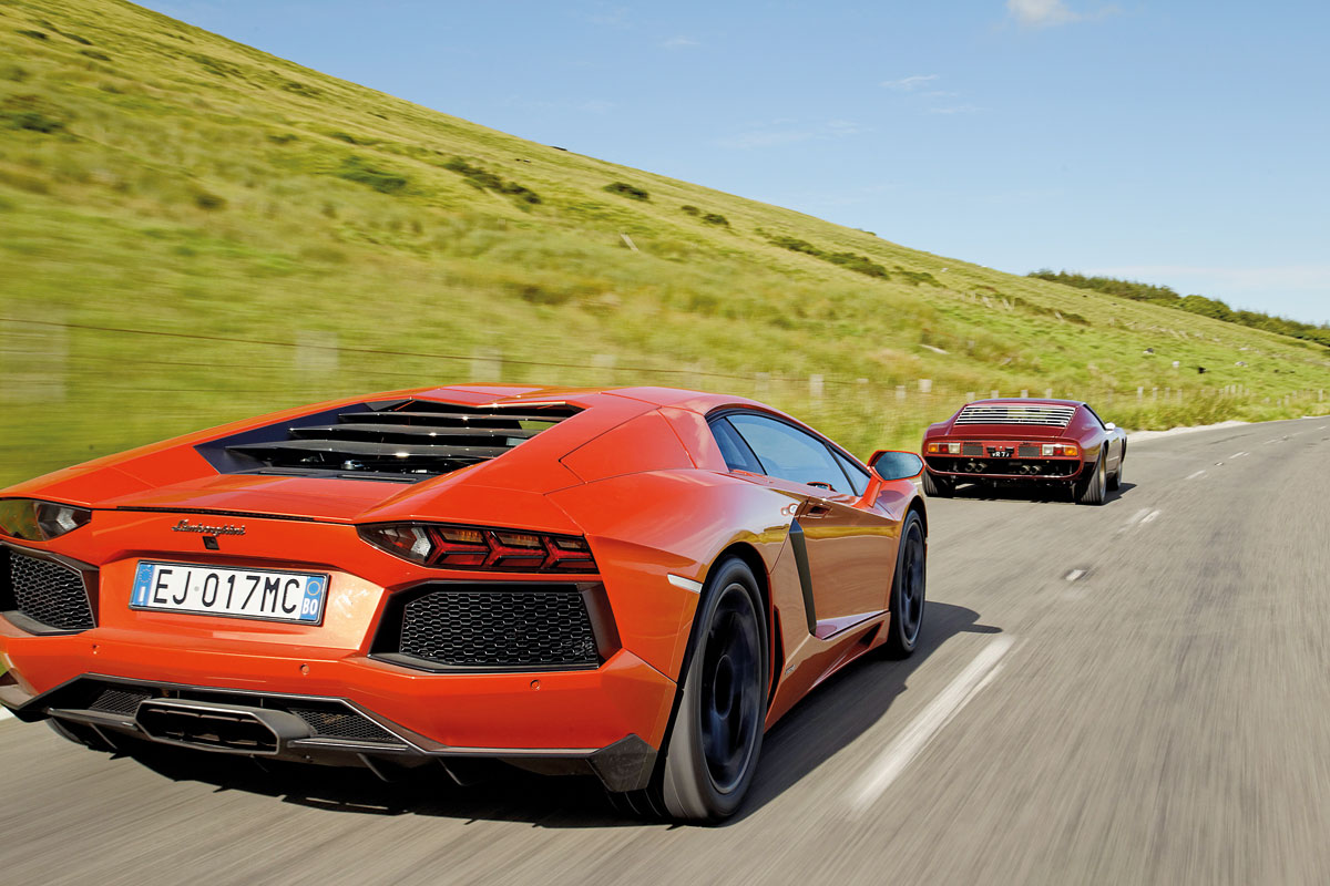 Lamborghini Aventador vs Miura SVJ | evo