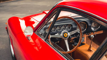 Ferrari 250 GT Lusso Fantuzzi – cabin