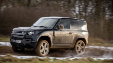 Land Rover Defender 90 V8 – dirt