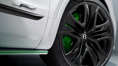 2025 Bentley Bentayga Speed – wheel