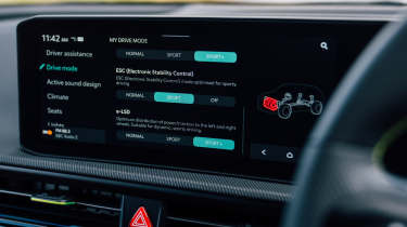Kia EV6 GT – interior