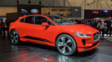 Jaguar I-pace – side