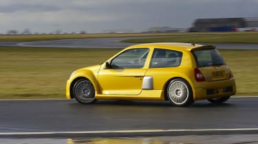 Renaultsport Clio V6 255 spin