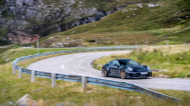 Porsche 911 GT3 Touring eCoty – pan