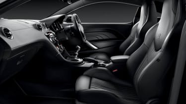 Peugeot RCZ Magnetic black leather interior