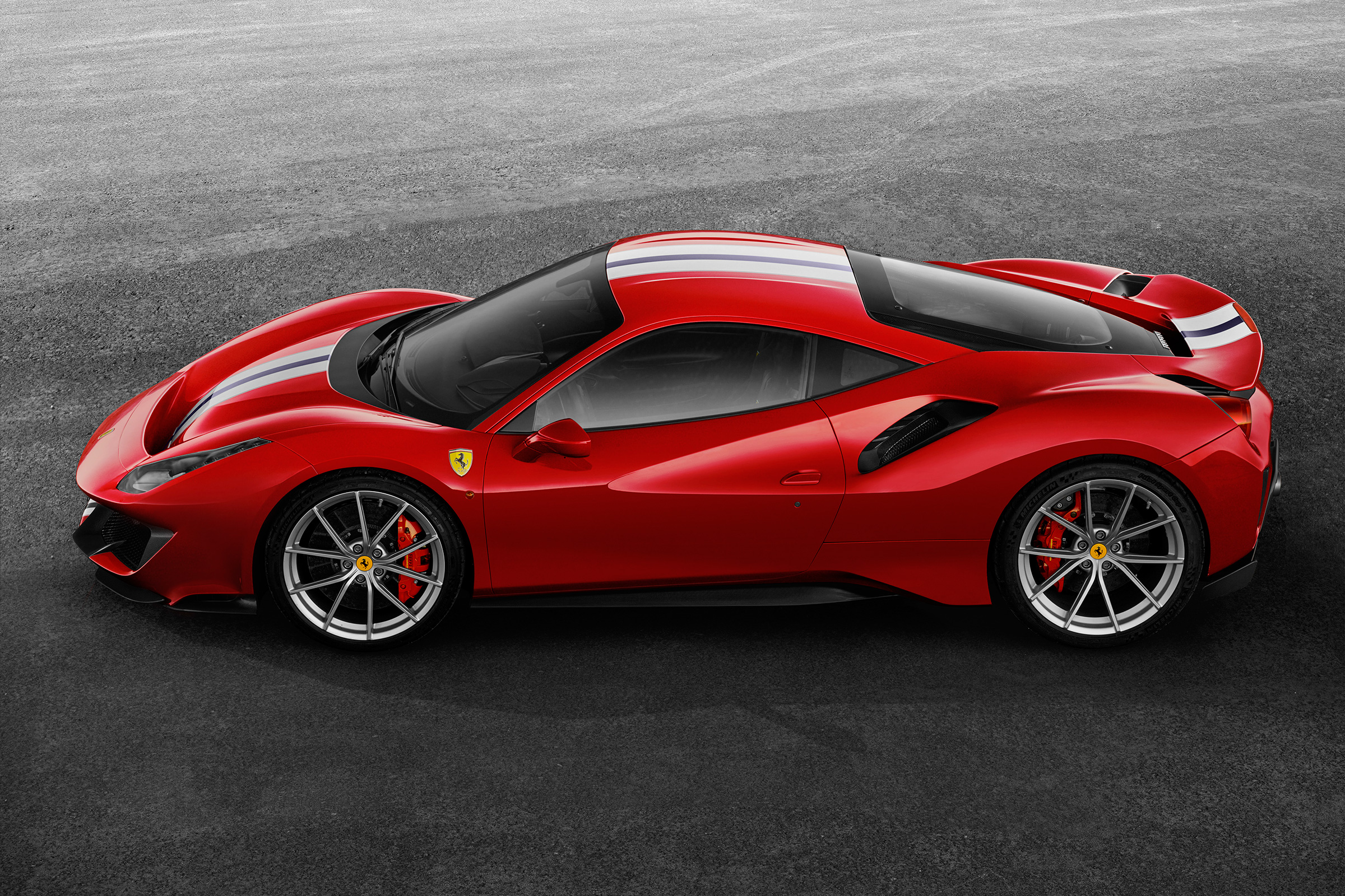 New Ferrari 488 Pista Official Video Shows Hardcore 488 In