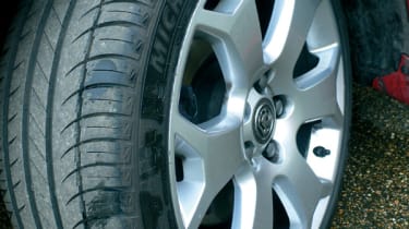 Vauxhall Astra VXR tyre