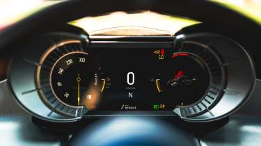 Alfa Romeo 33 Stradale – interior details