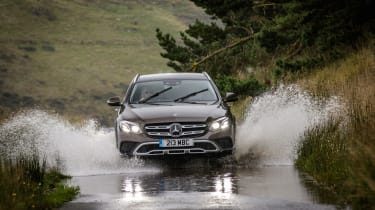 Mercedes E-class All-Terrain – front