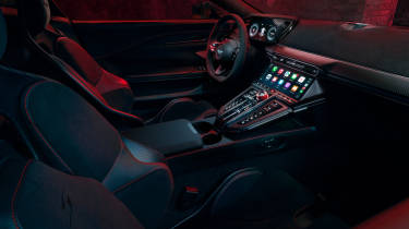 Aston Martin Vantage S interior