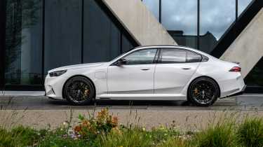 G90 BMW M5 saloon