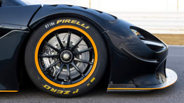 McLaren 720S GT3X 2021 – front wheel