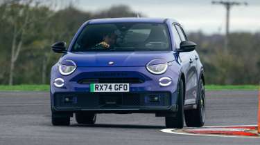 Abarth 600e front