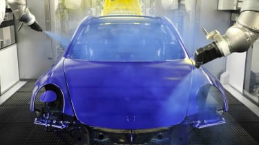 Porsche 911 5M Fans Facebook edition blue paint spray factory