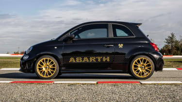 Abarth 695 75 Anniversario edition – side