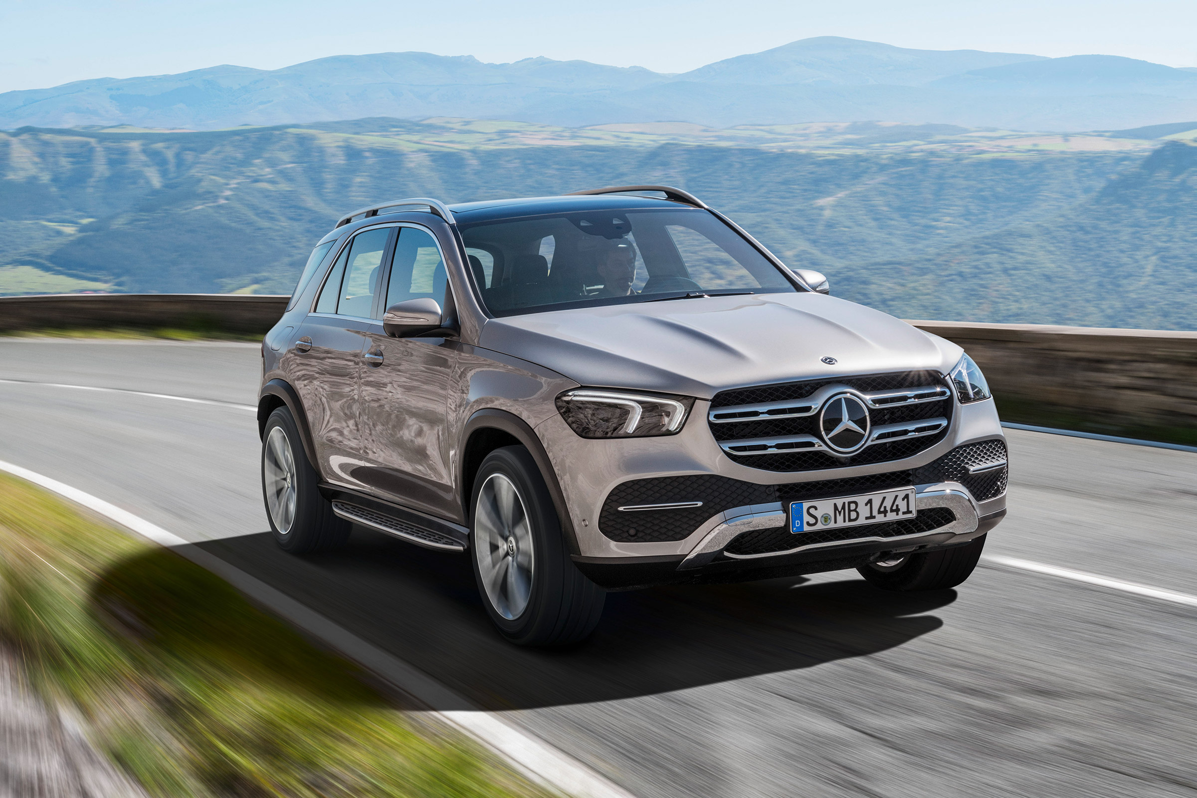 2019 Mercedes Benz Gle Revealed New Suv Stuffed Full Of