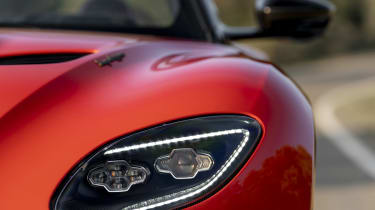 Aston Martin DBS Superleggera Volante light