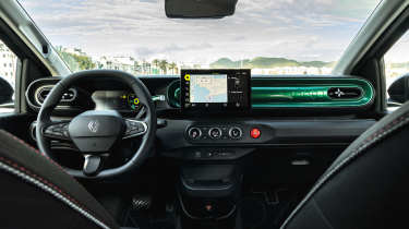 Renault Twingo E-Tech interior