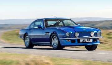 Aston Martin V8 Vantage (1977)