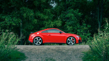 Audi TT RS fast fleet side