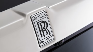 Rolls-Royce Phantom - badge