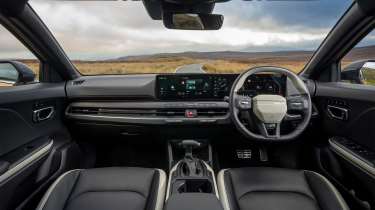 Kia K4 – interior