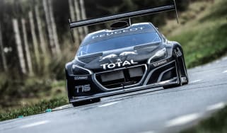 Peugeot 208 T16 Pikes Peak front view