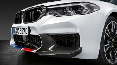 BMW M5 F90 - M Performance parts front