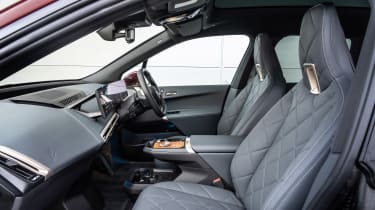 BMW iX review – seats