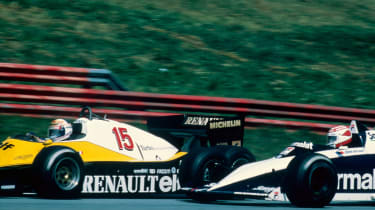 Alain Prost in the Renault RE40 and Nelson Piquet in the Brabham-BMW (1983)