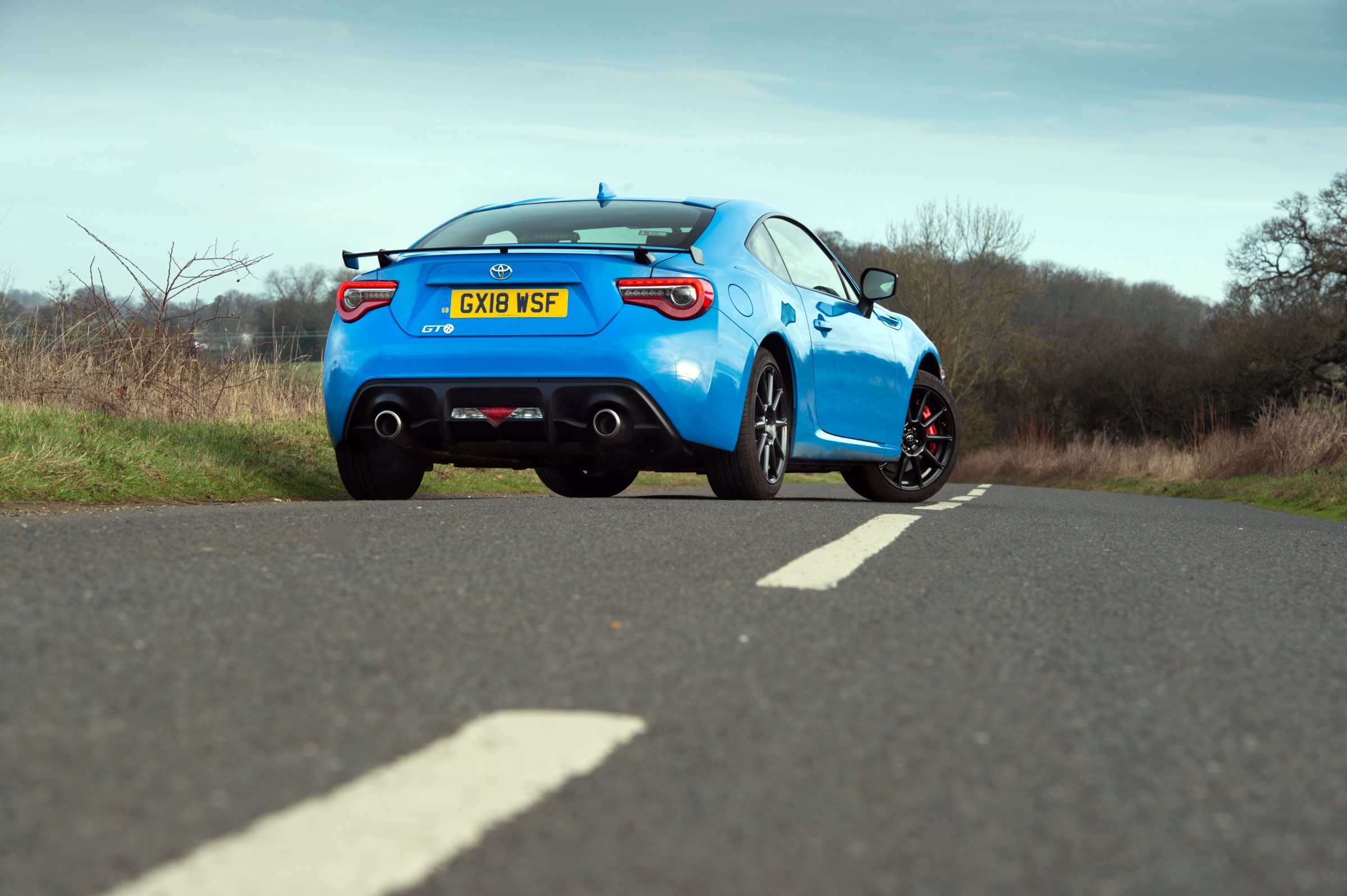 Toyota Gt86 Review Prices Specs And 0 60 Time Evo