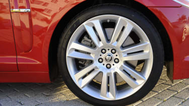 Jaguar XFR wheel