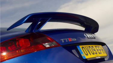 Audi TT RS spoiler