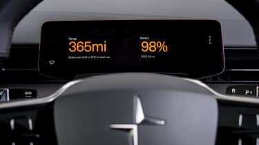 Polestar 3 dials UK