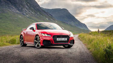 Audi TT RS fast fleet front
